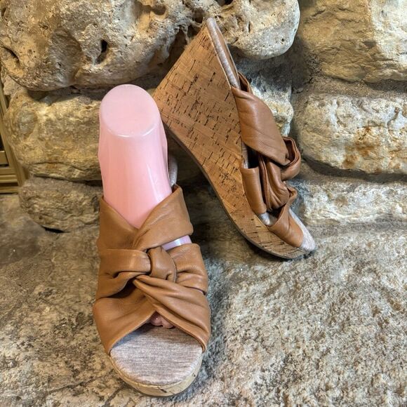 REPORT Kent Tan Soft Leather Twisted Knot Cork Wedge Heels Mules Sandals 9 NEW - Picture 1 of 9